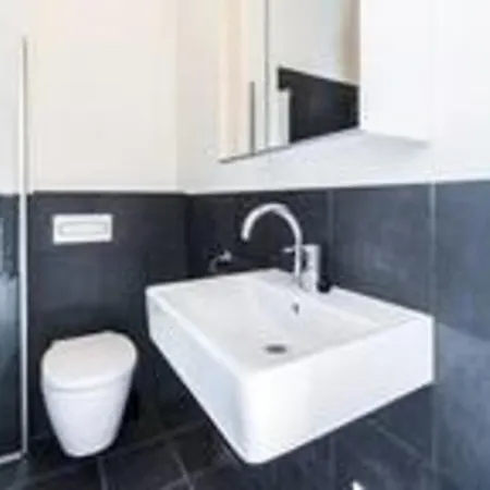 Апартаменты Fabulous 2 Bedroom Central - Ref Amsa202 *